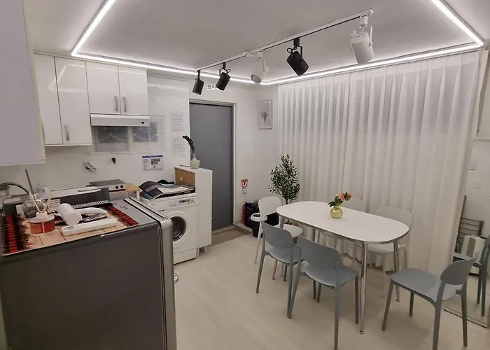 Ferienhaus Gunja House, Semi-basement